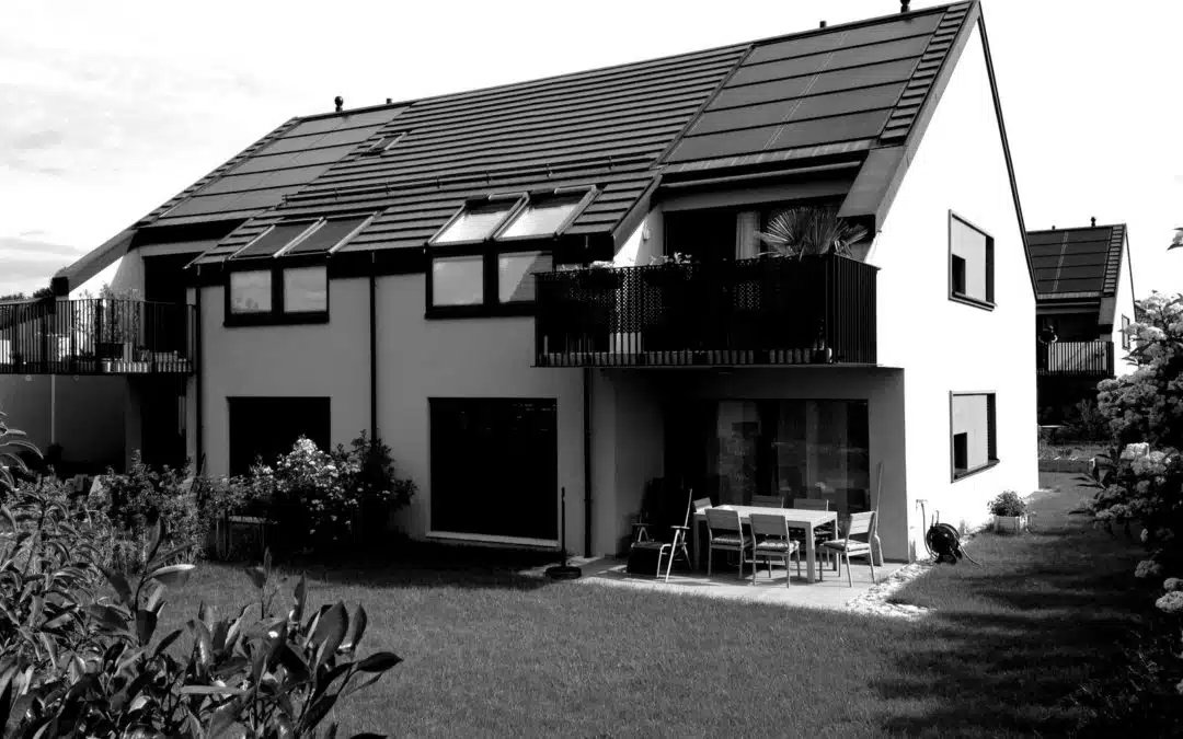 Deux immeubles de quatre appartements chacun à Denens